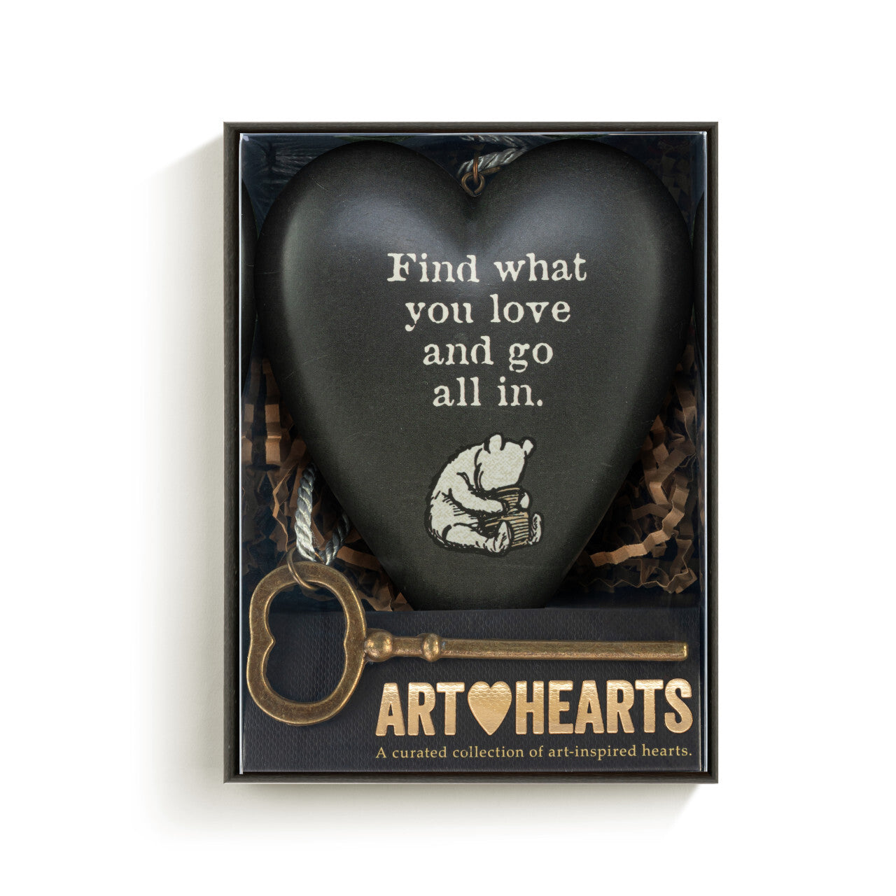 DEMDACO Art Heart - 10cm/4" Pooh - Go All In