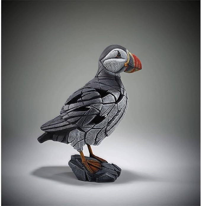 Puffin - Sculpture (marble/stone)