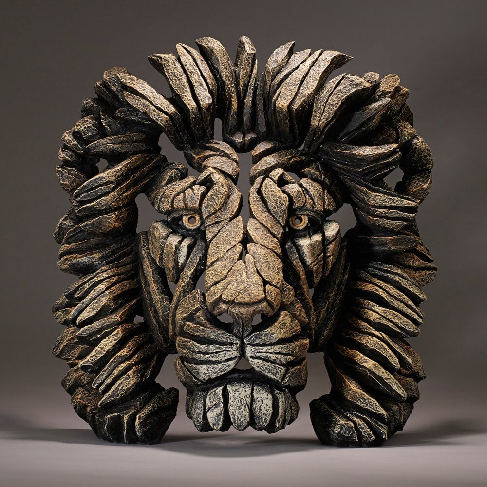 Lion - Sculpture (marble/stone)
