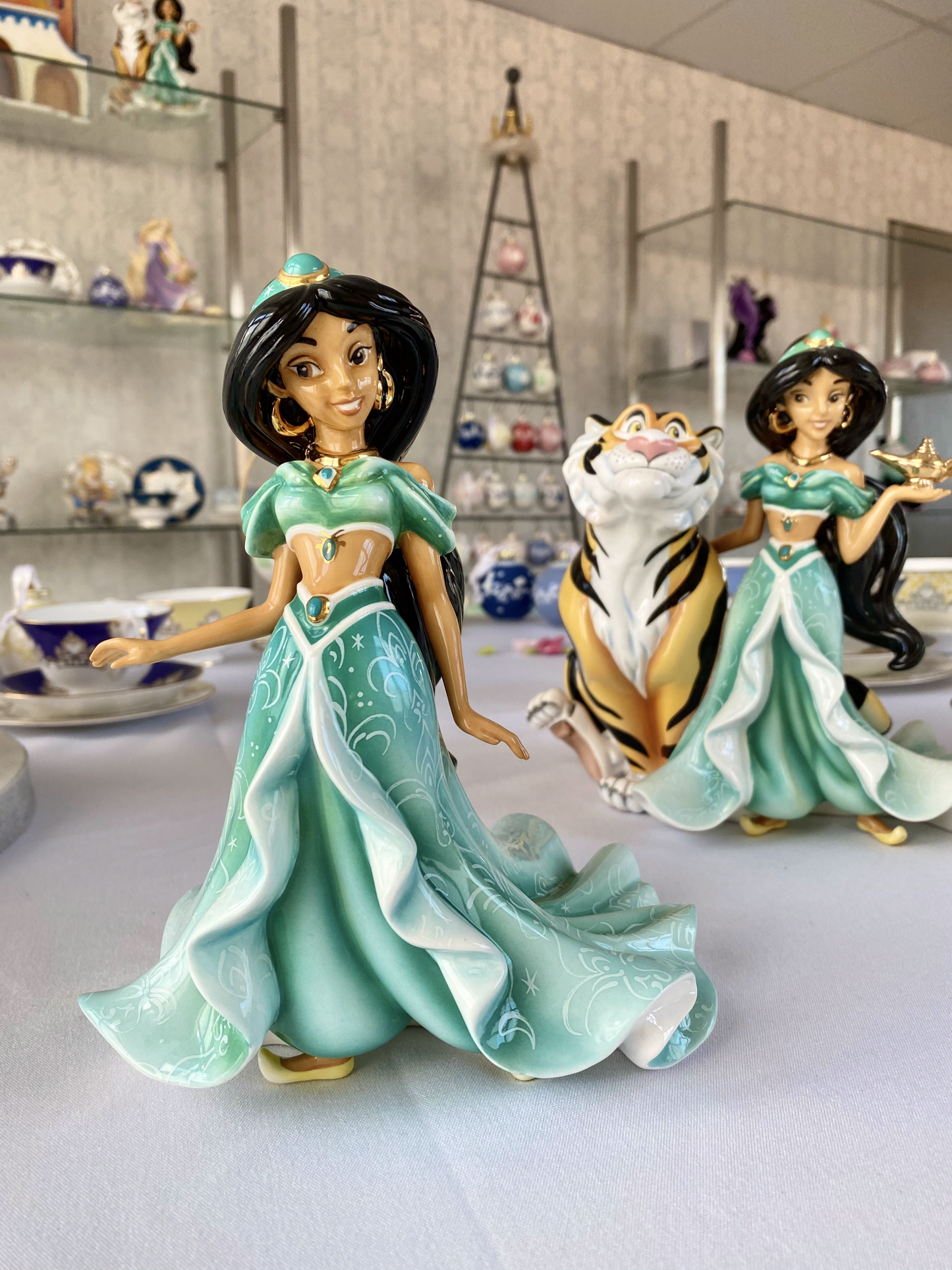 Jasmine - Aladdin - Fine Bone China - ELC